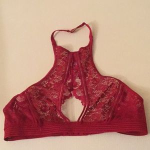 Halter VS bralette